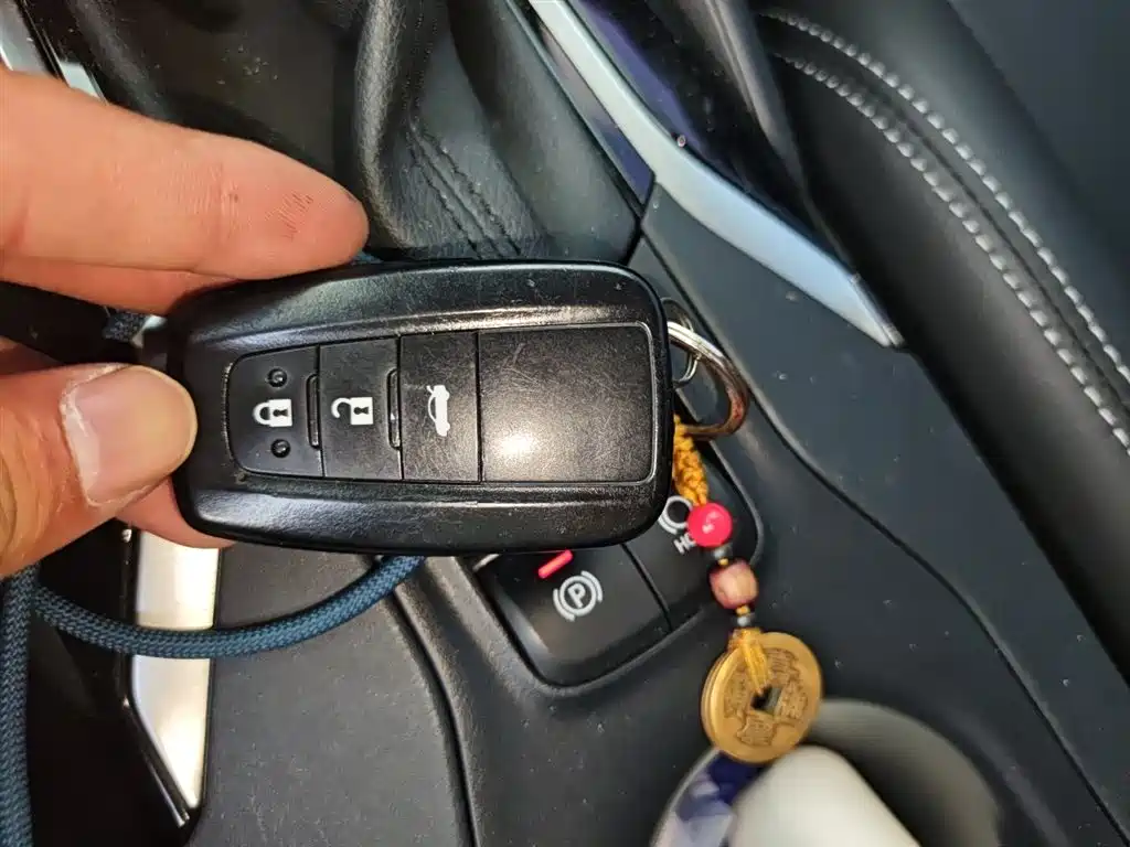 Toyota Corolla 2021 TNGA 1.5L CVT Elite Edition фото 12