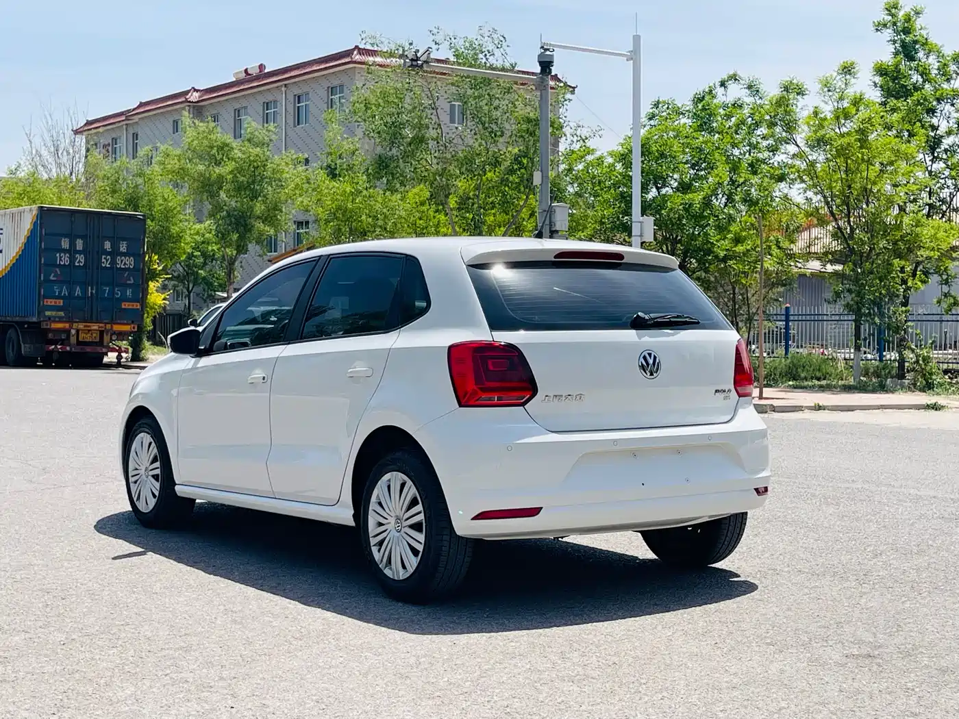 Volkswagen Polo 2018 1.5L Auto Comfort фото 8