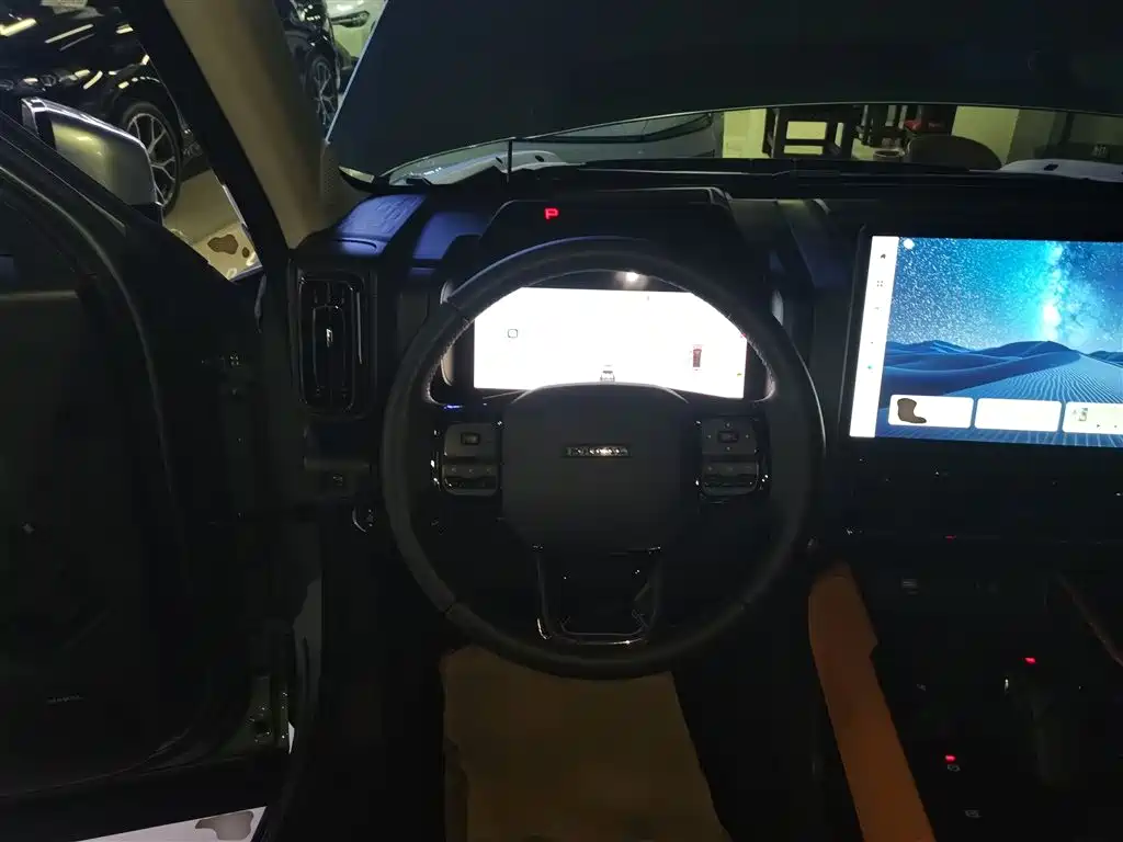 Haval Meng Long NEV 2024 Hi4 102 Pro фото 11