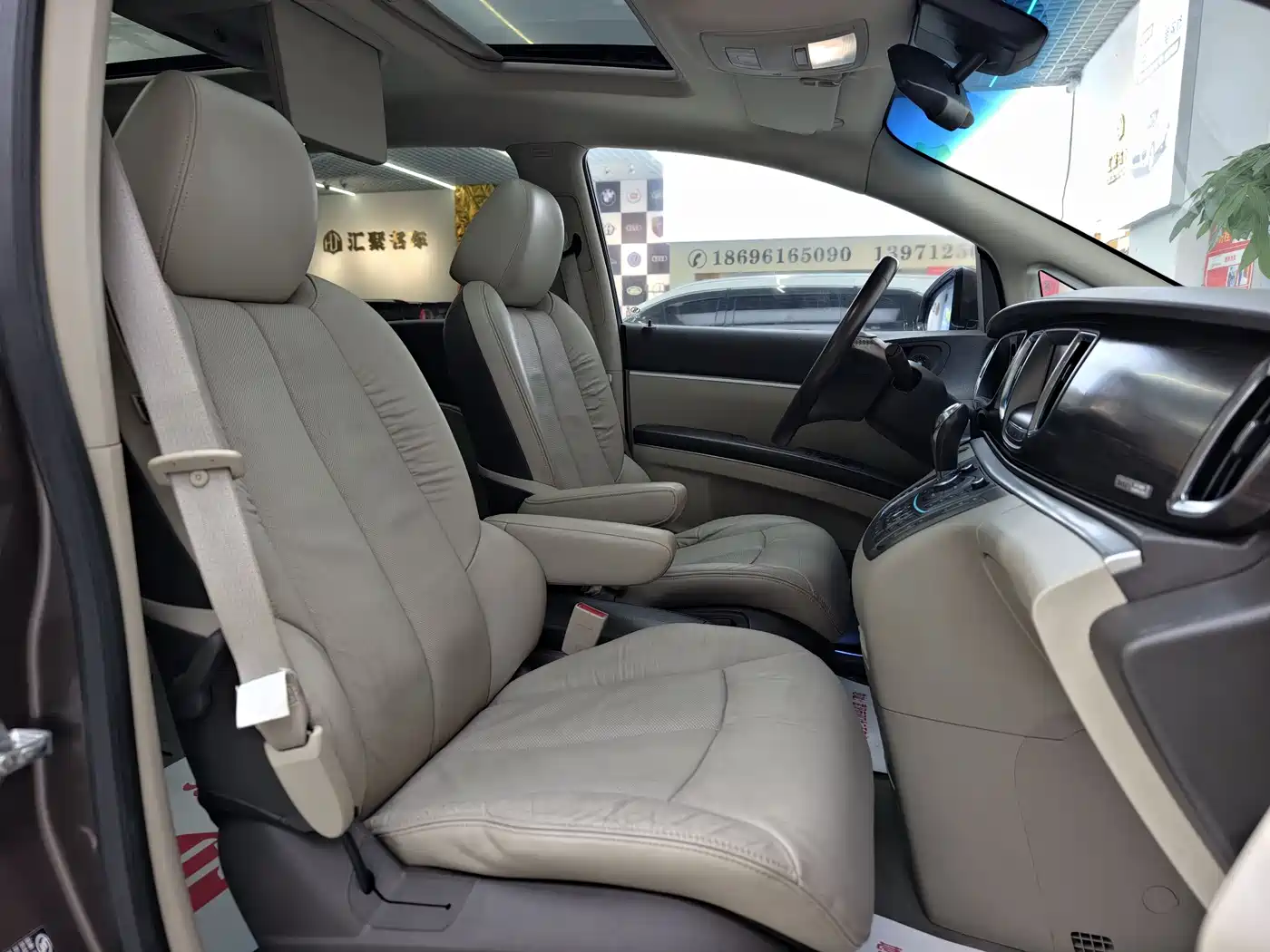 Buick GL8 2014 3.0L XT Luxury Business Flagship фото 19