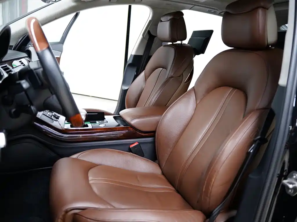 Audi A8 2013 A8L 6.3 FSI W12 quattro Flagship фото 24