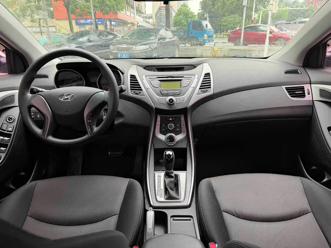 Hyundai Langdong 2015 1.6L Auto Trend фото 9