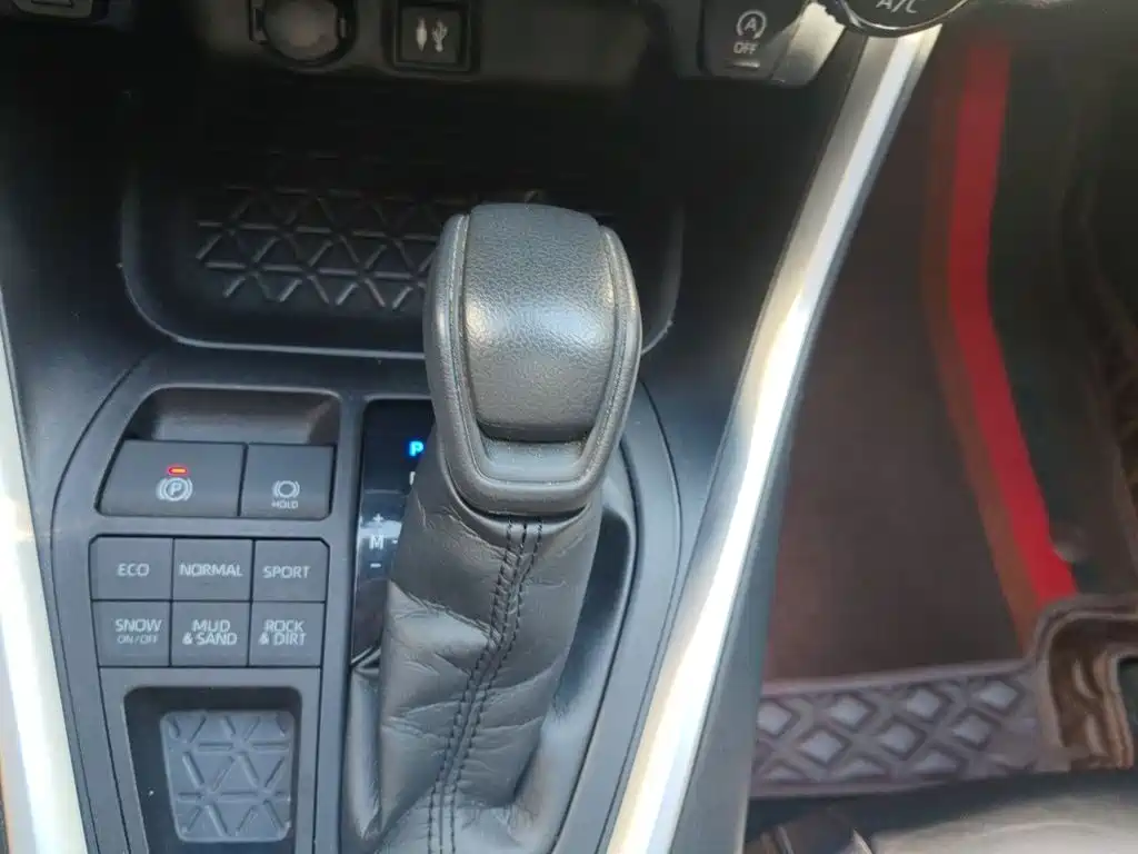 Toyota Wildlander 2020 2020 2.0L CVT AWD Luxury Edition