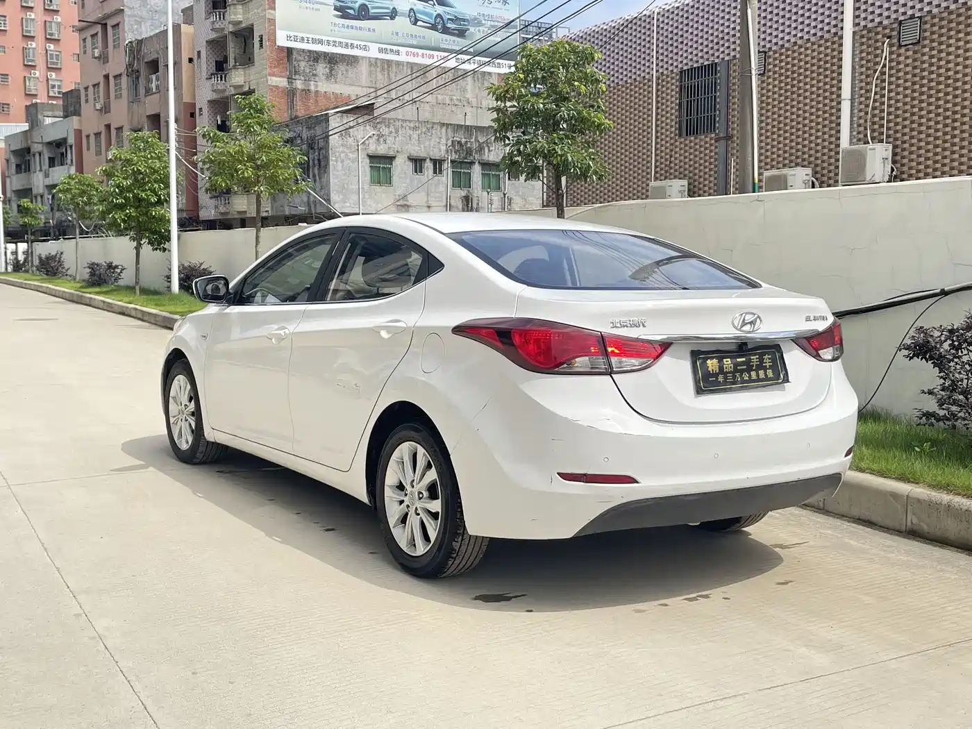 Hyundai Langdong 2016 1.6L Automatic Smart Edition фото 6