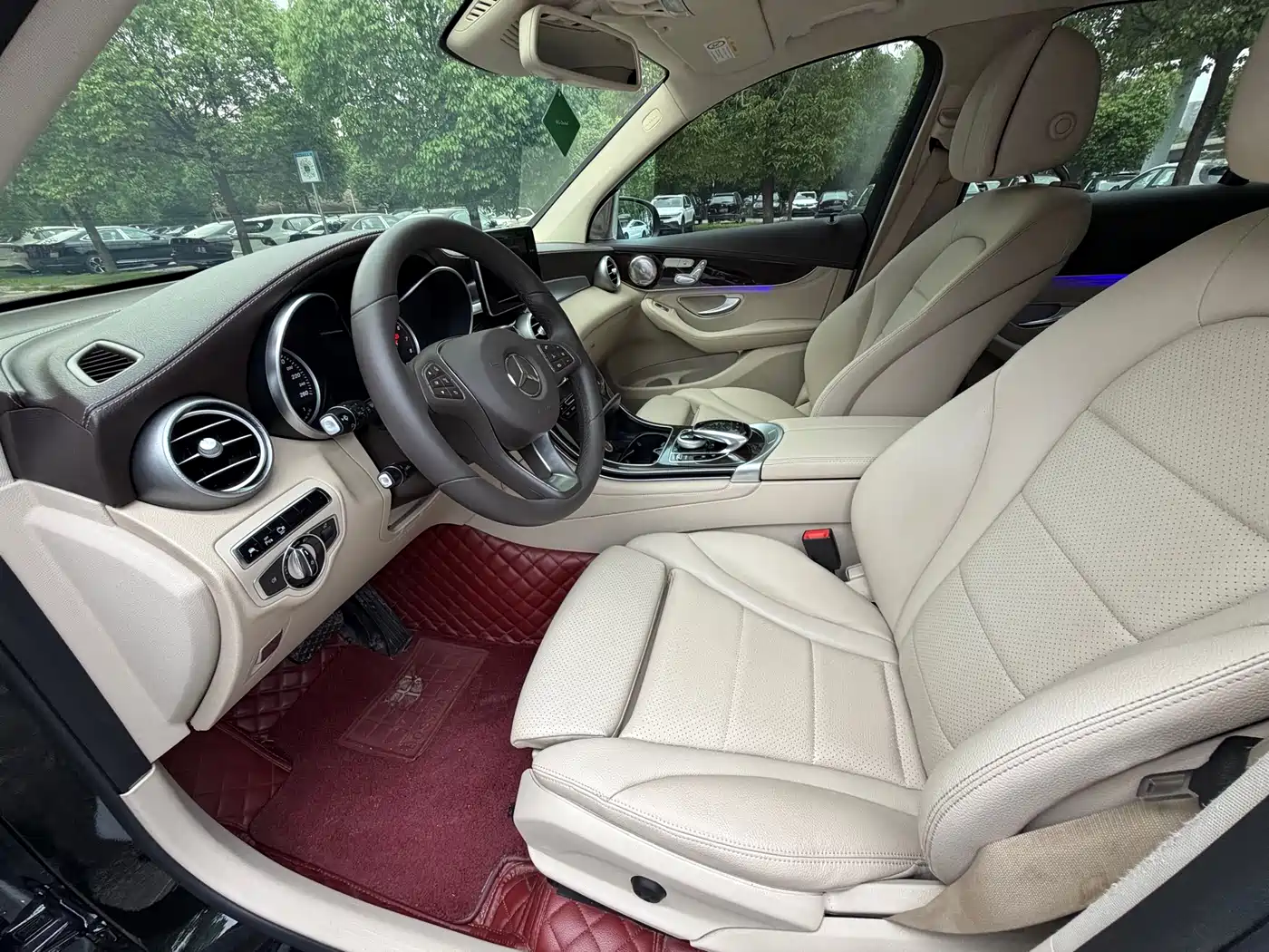 Mercedes-Benz GLC 2017 GLC 260 4MATIC Dynamic фото 4
