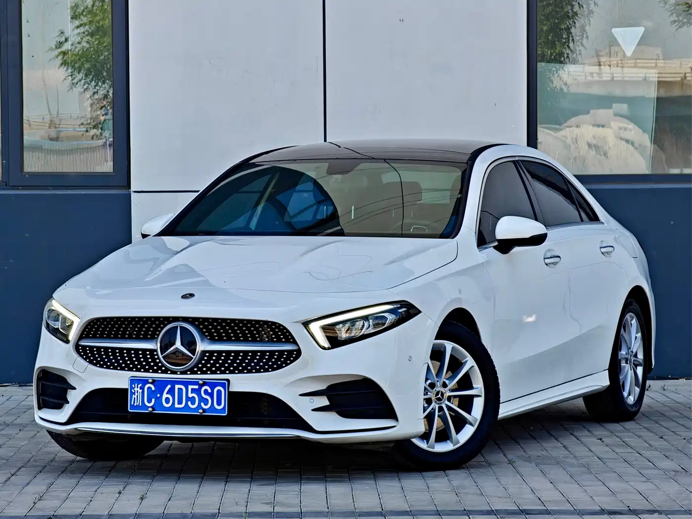 Mercedes-Benz A-Class 2022 A 200 L Sport Sedan Style