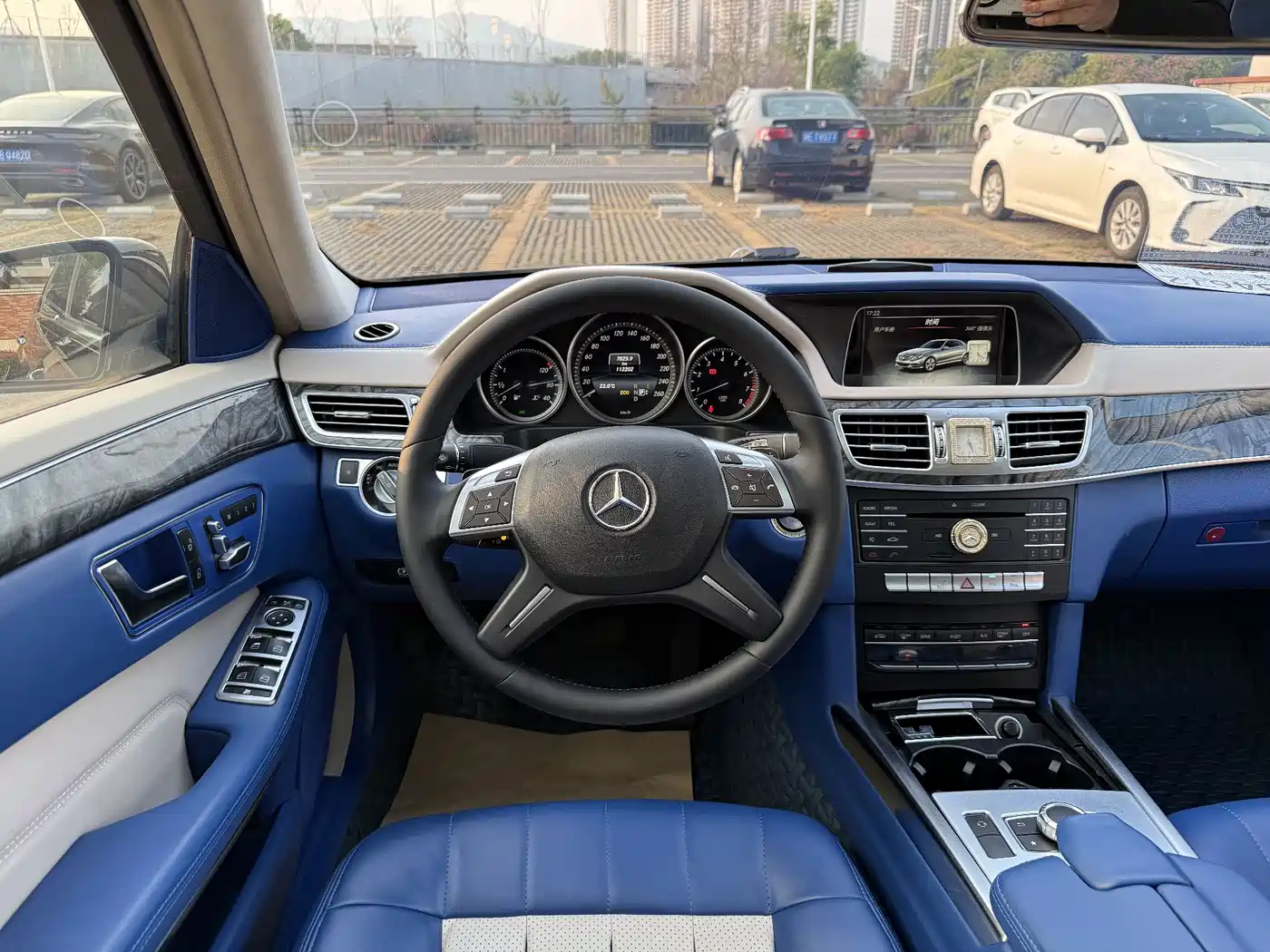 Mercedes-Benz E-Class 2015 Facelift E 260 L фото 14