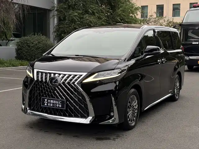  Lexus Lexus LM 2020 300h 4-Seat Imperial Edition