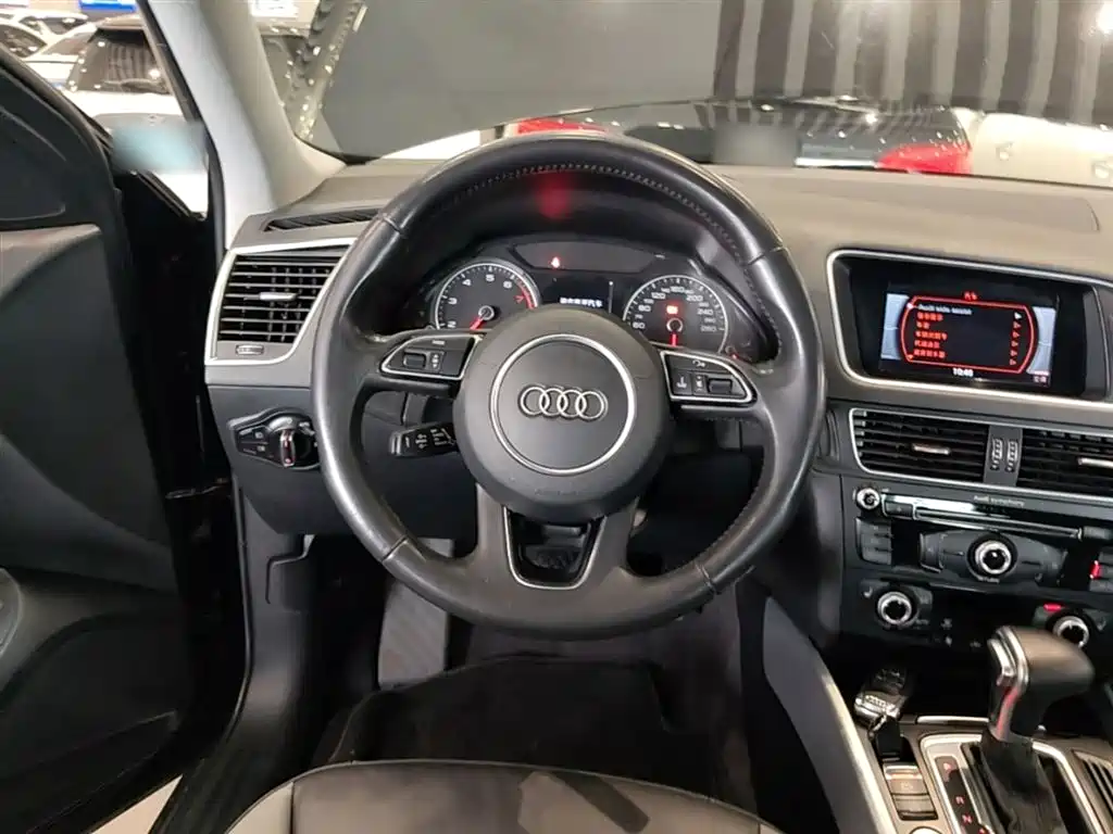 Audi Q5 2017 Plus 40 TFSI Technology фото 11