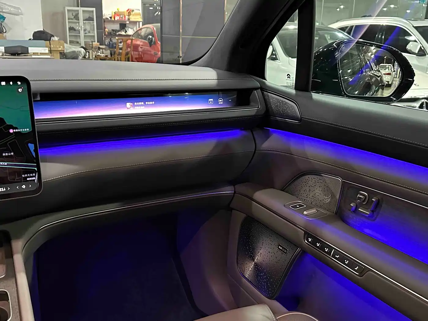 NIO ES8 2026 2025 Model 6-Seat Executive Luxury Edition