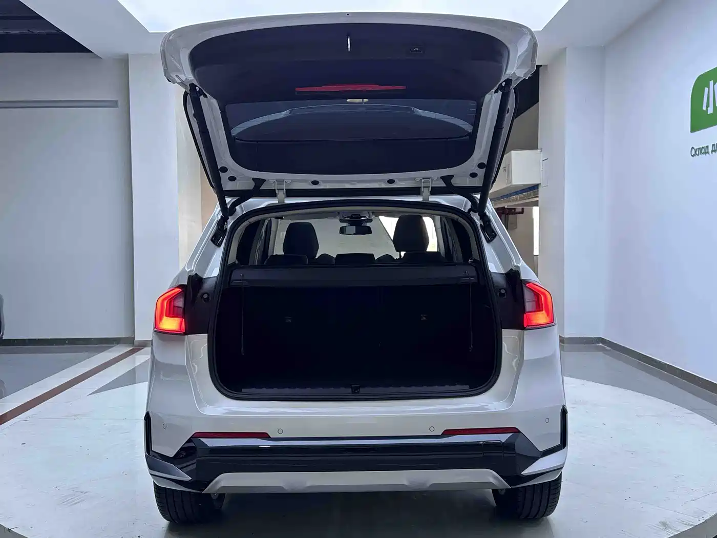 BMW X1 2023 sDrive20Li X Design Package фото 20