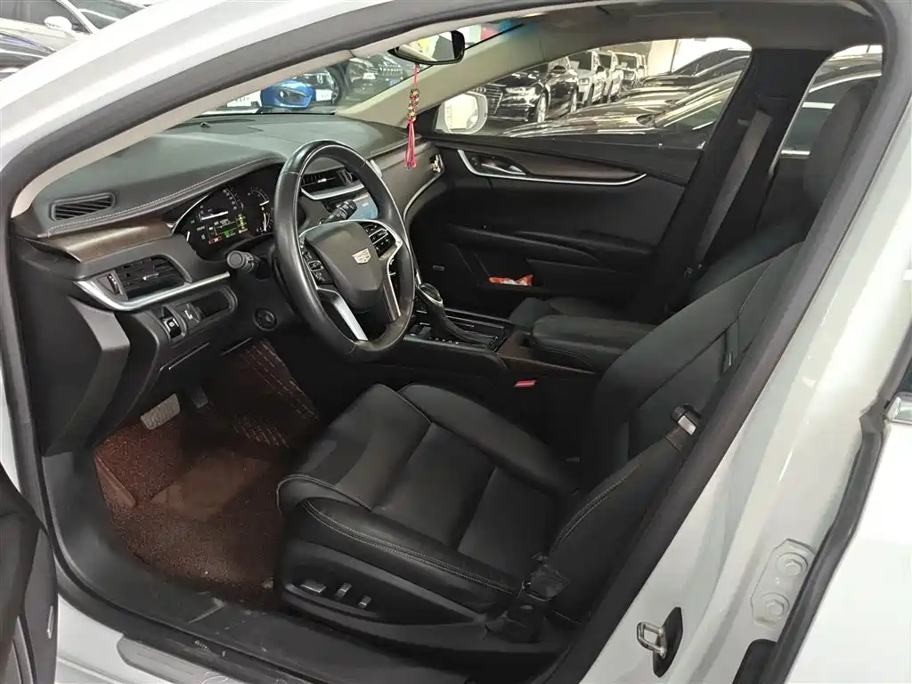 Cadillac XTS 2018 28T Elite фото 11