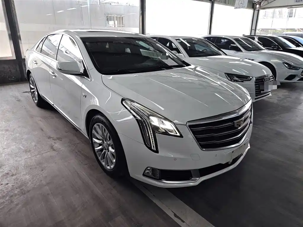 Cadillac XTS 2018 28T Elite фото 8