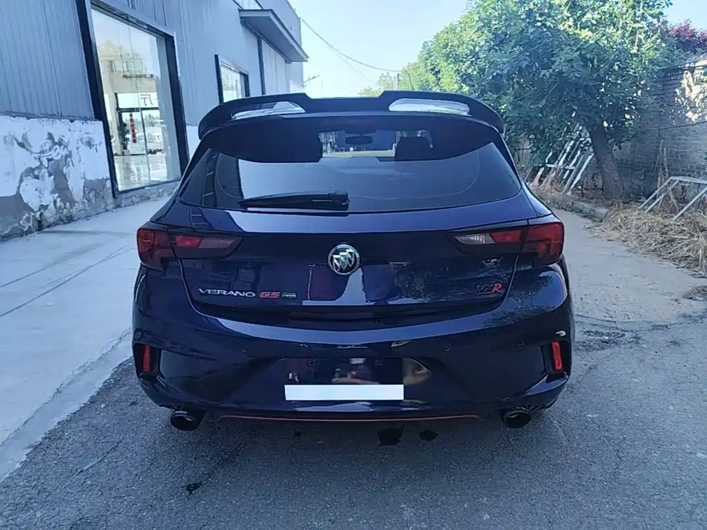 Фото 6 - Buick Verano