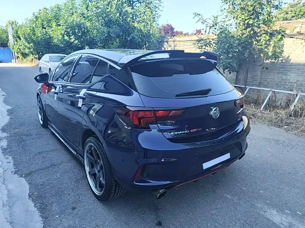 Фото 5 - Buick Verano