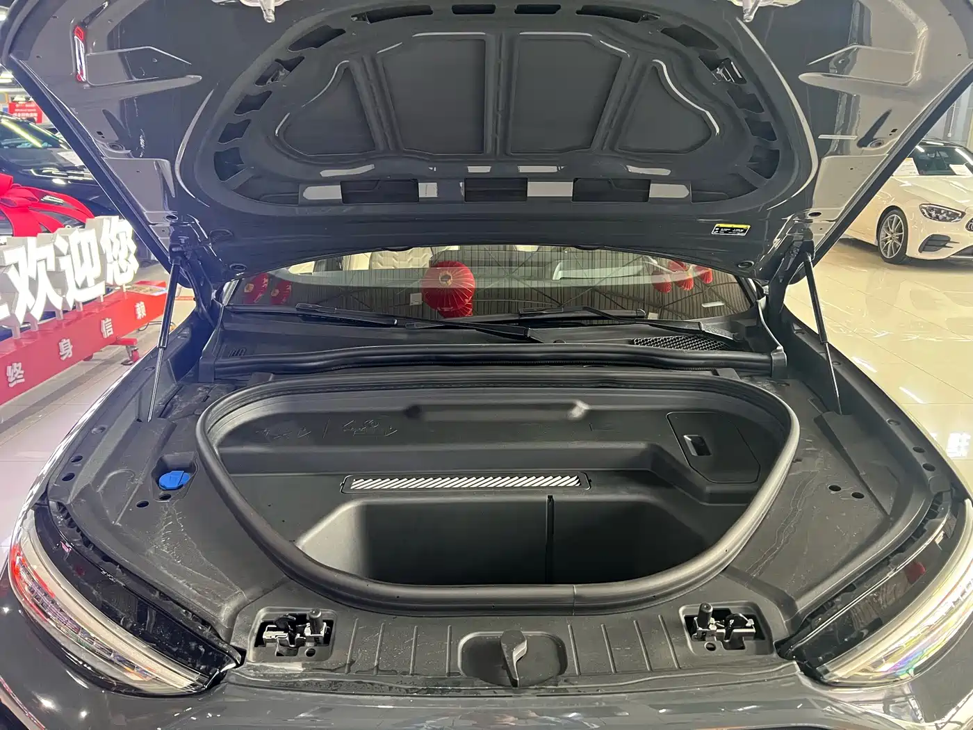 Audi Q6L e-tron 2025 2025 Model Pioneer Edition
