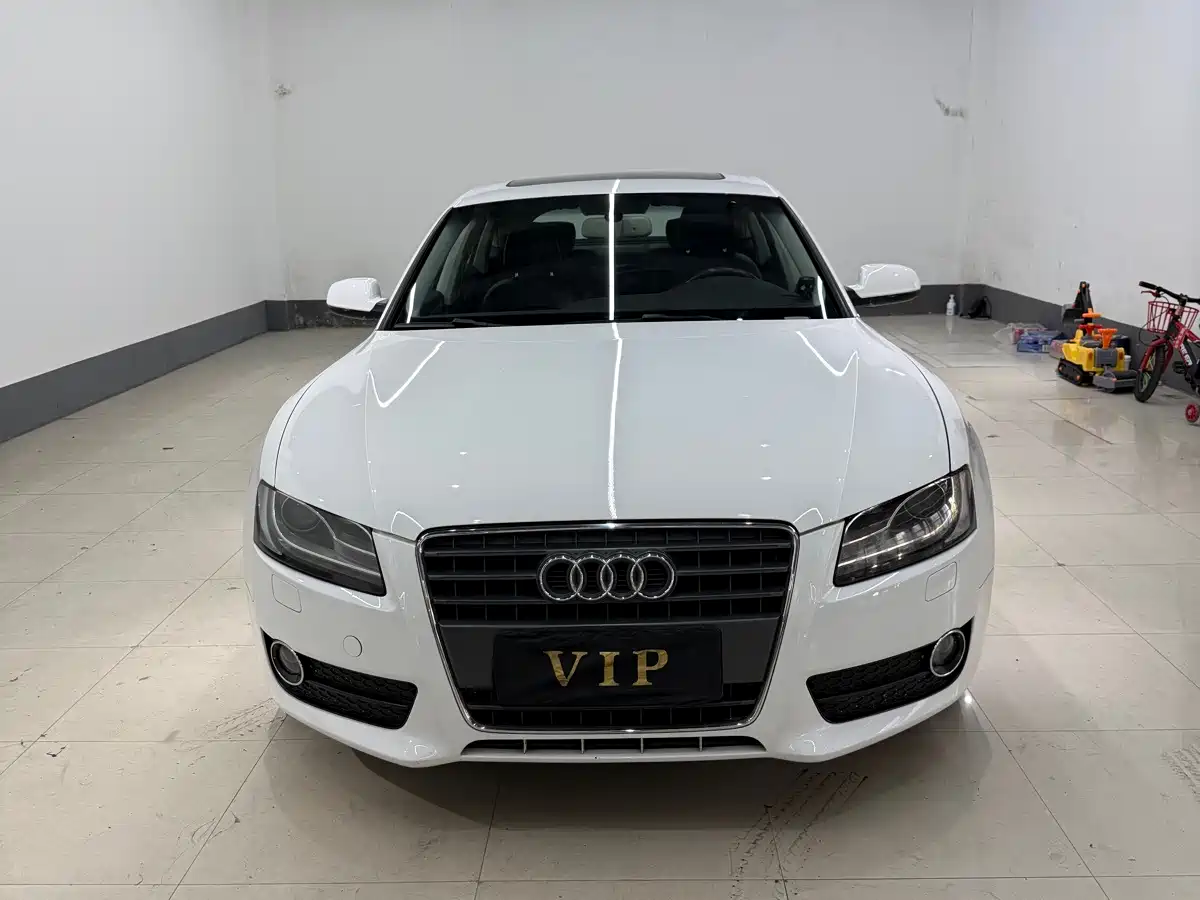 Audi A5 (Import) 2011 2010 2.0TFSI Sportback Comfort