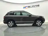 Фото 4 - Volkswagen Touareg