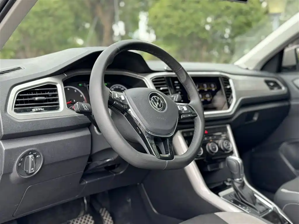 Volkswagen T-ROC 2021 Facelift 280TSI DSG 2WD Elite Smart Connect Edition фото 20