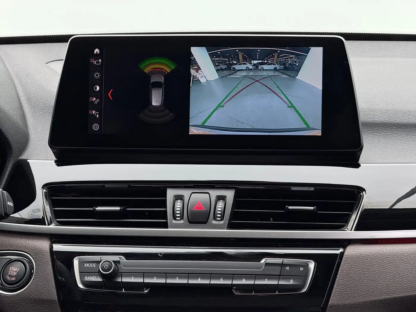 BMW X1 2022 sDrive25Li Leading фото 10