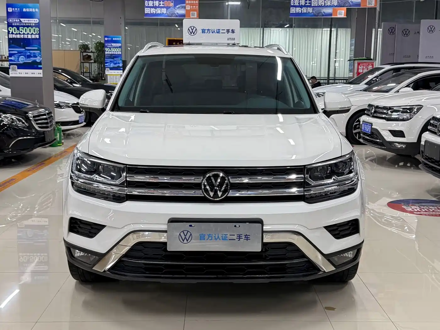 Volkswagen Tharu 2022 280TSI FWD Luxury Edition фото 2