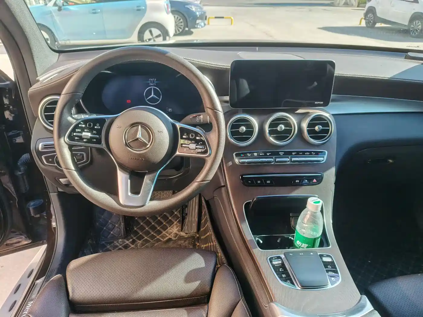 MERCEDES-BENZ GLC