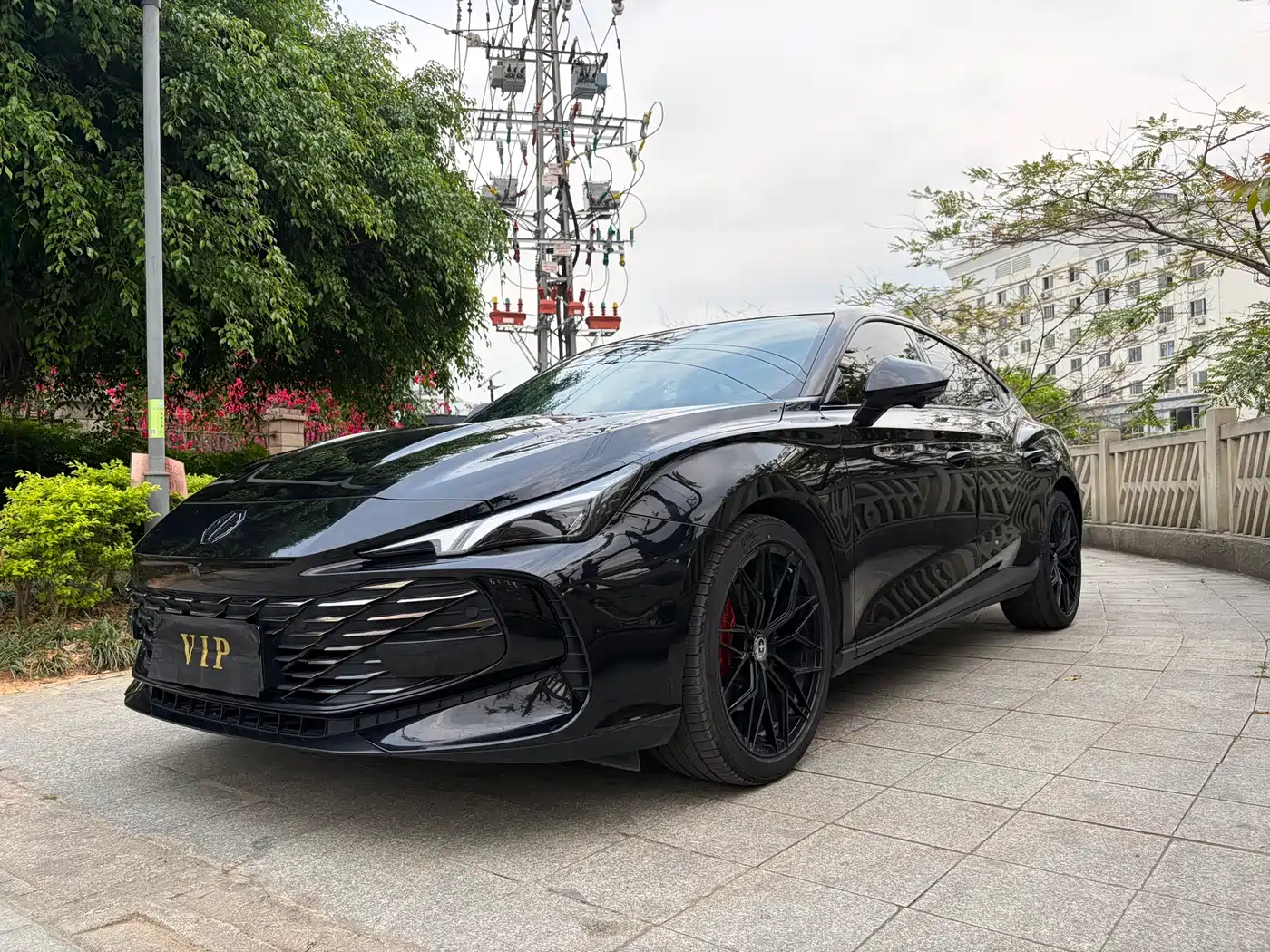 MG MG7