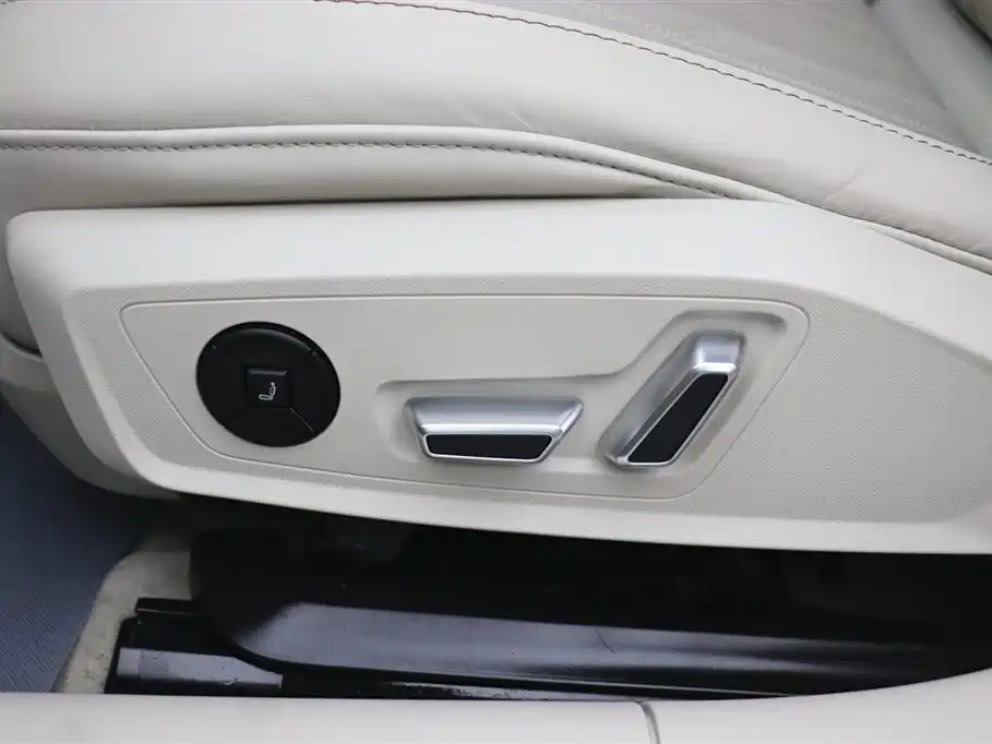 Audi A6L 2022 55 TFSI quattro Flagship Elegance фото 12