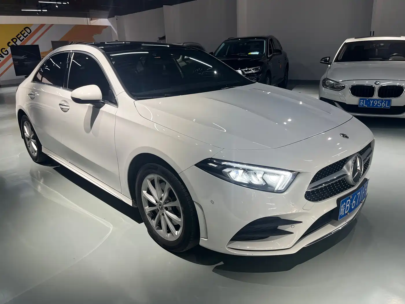 Mercedes-Benz A-Class 2022 Facelift A 200 L Sport Sedan Fashion Style фото 3