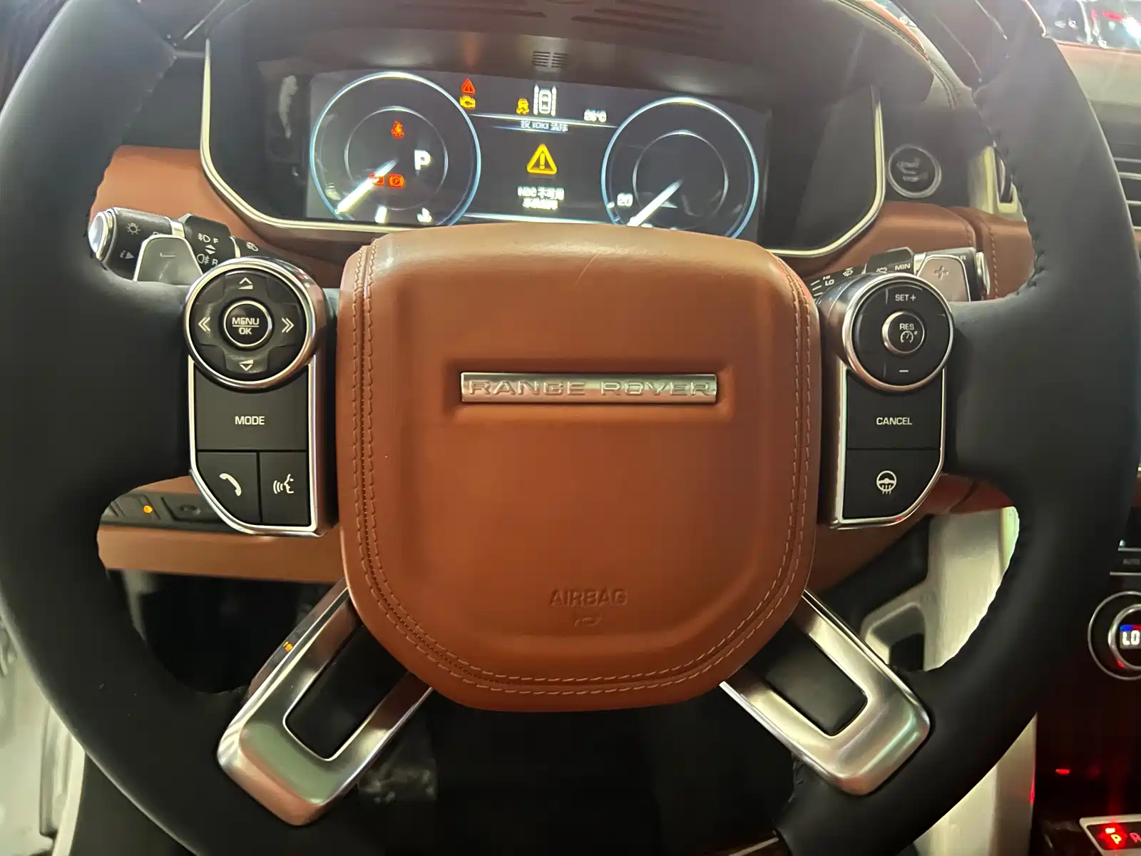 Фото 28 - Land Rover Range Rover