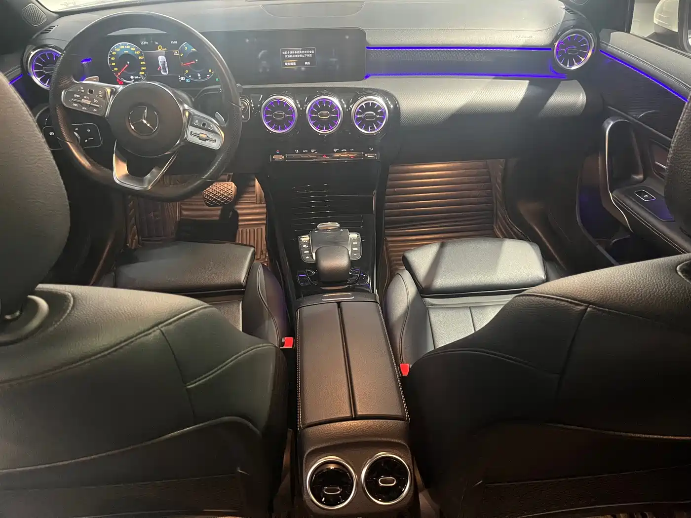 Mercedes-Benz A-Class 2022 Facelift A 200 L Sport Sedan Fashion Style фото 9