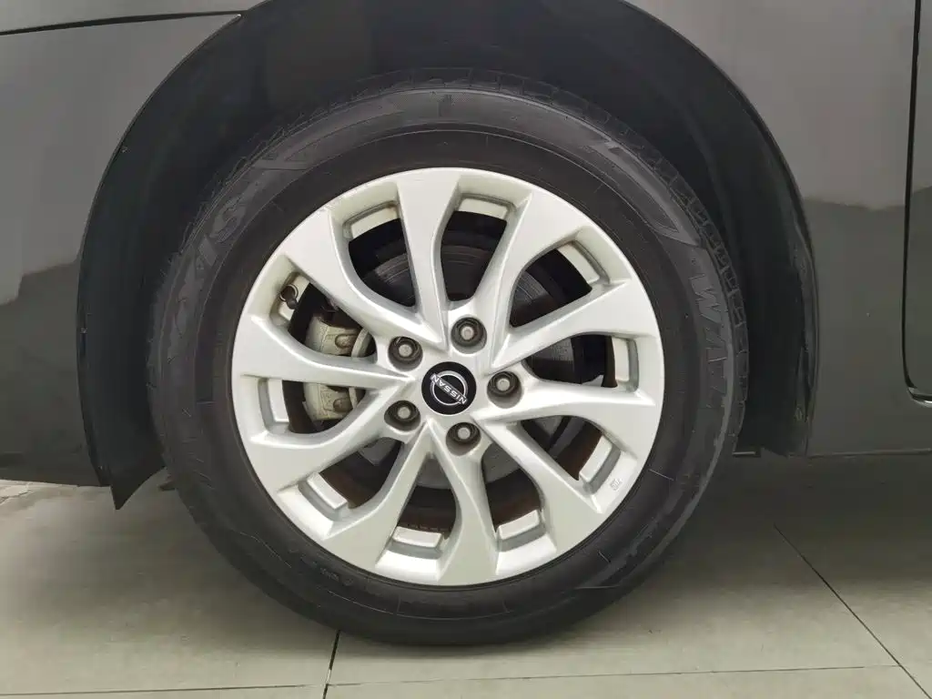 Nissan SYLPHY, миниатюра 17