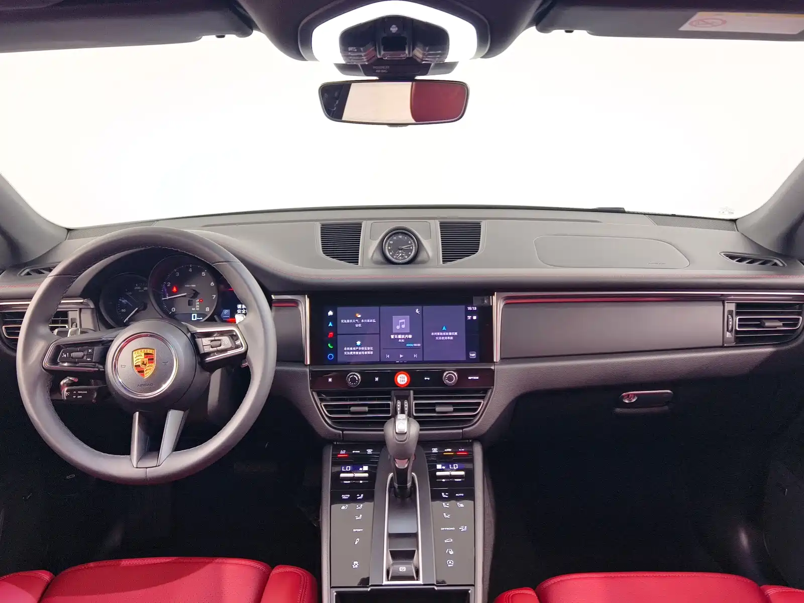 Фото 11 - Porsche Macan