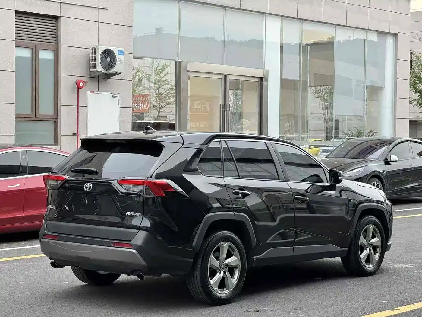 Toyota RAV4 Rongfang 2021 2.0L CVT 2WD Trend фото 9