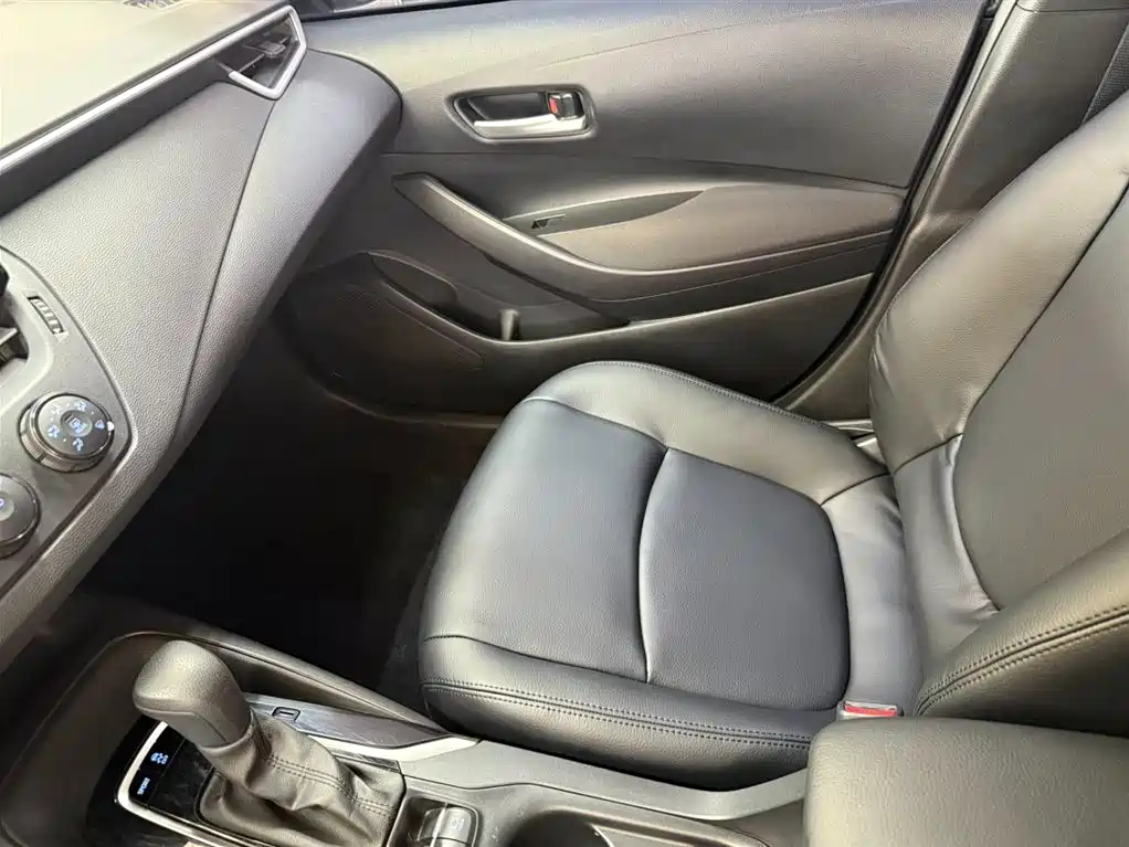 Toyota Corolla 2022 TNGA 1.5L CVT Pioneer Edition фото 13