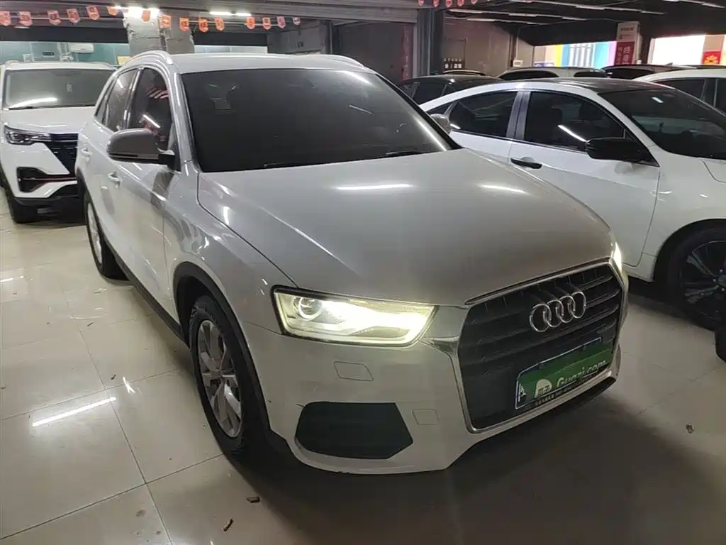 Audi Q3 2018 30th Anniversary Edition 30 TFSI Standard фото 4