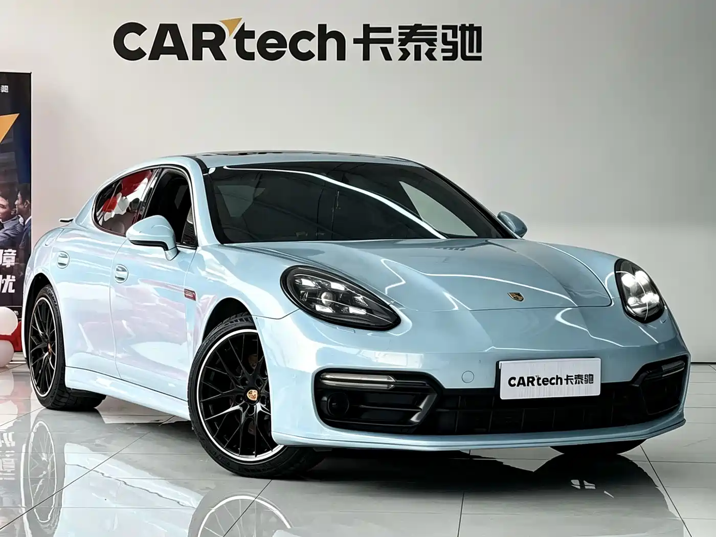 Porsche Panamera 2010 Panamera 3.6L фото 3