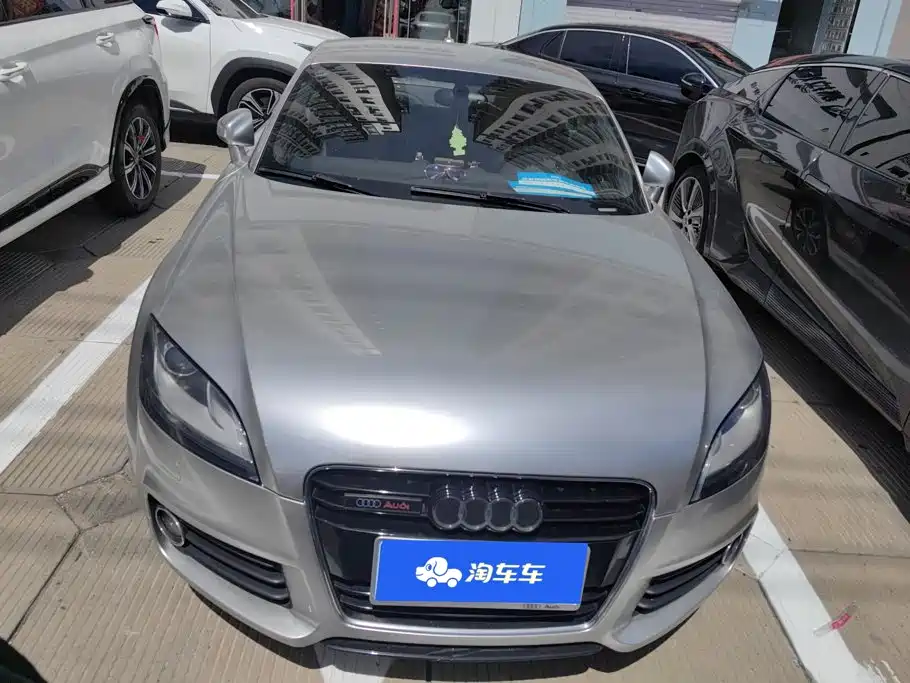 Audi TT 2012 2011 TT Coupe 2.0TFSI