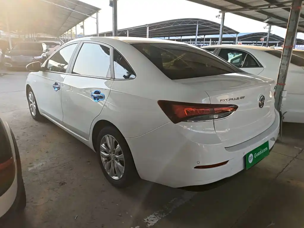 Фото 5 - Buick Excelle