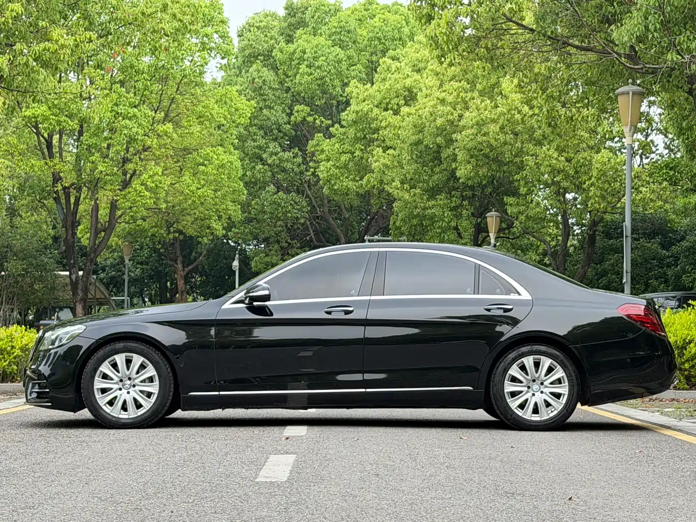 Mercedes-Benz S-Class 2017 S 320 L Business фото 20