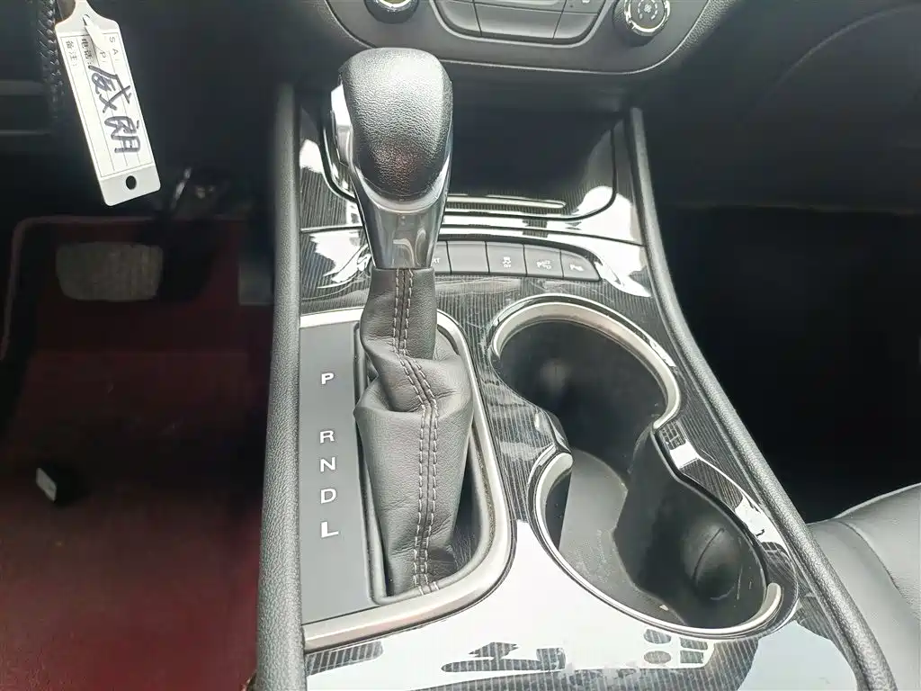 Buick Verano 2015 Sedan 20T Dual-clutch Elite фото 14