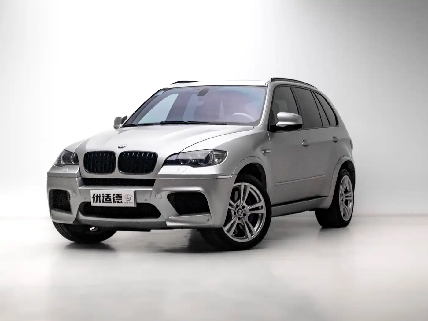 BMW X5 M 2010 X5 M фото 4