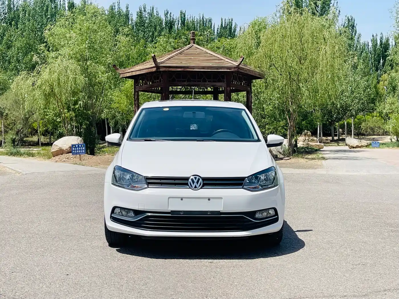 Volkswagen Polo 2018 1.5L Auto Comfort фото 3