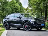 Фото 3 - Volkswagen Touareg