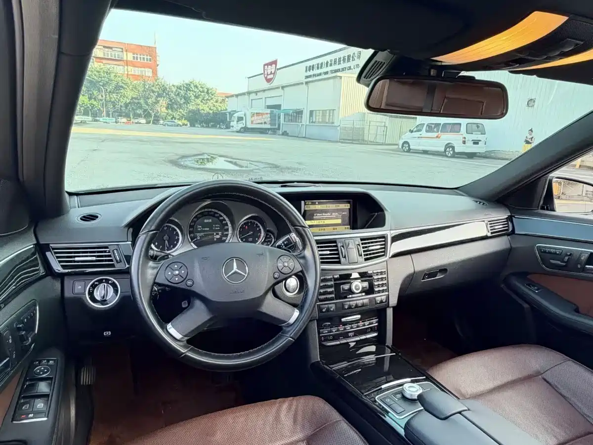 Mercedes-Benz E-Class 2012 2011 E 300 L Fashion Premium