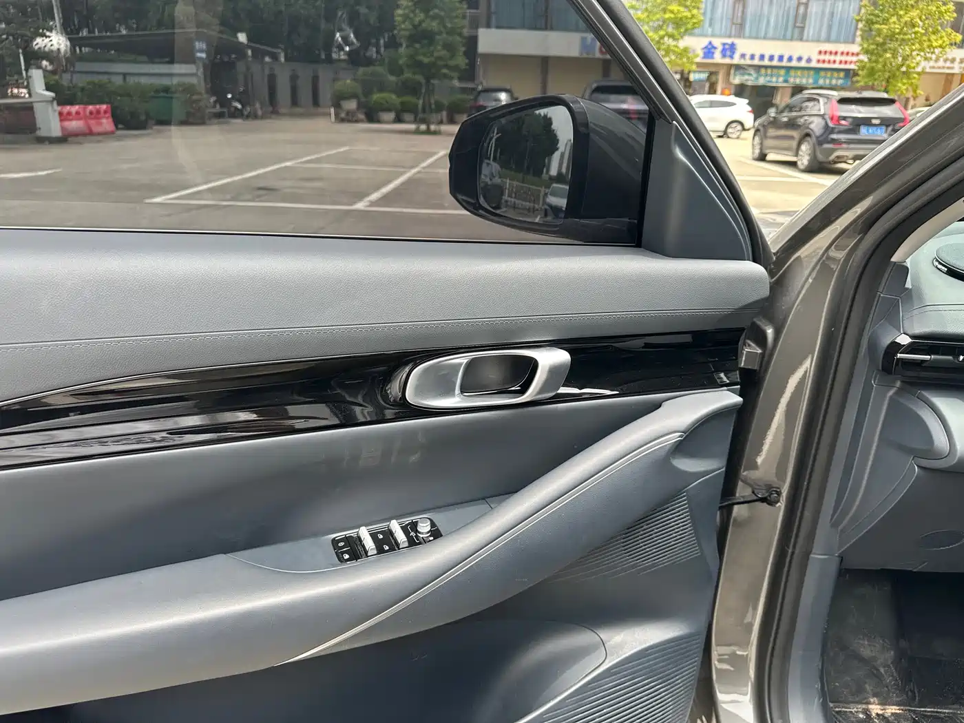 Geely Galaxy Galaxy E5 2024 530km Explore+ Edition фото 10