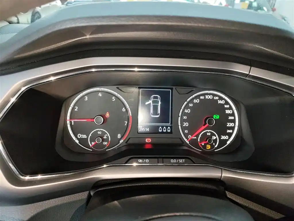 VOLKSWAGEN TU KAI