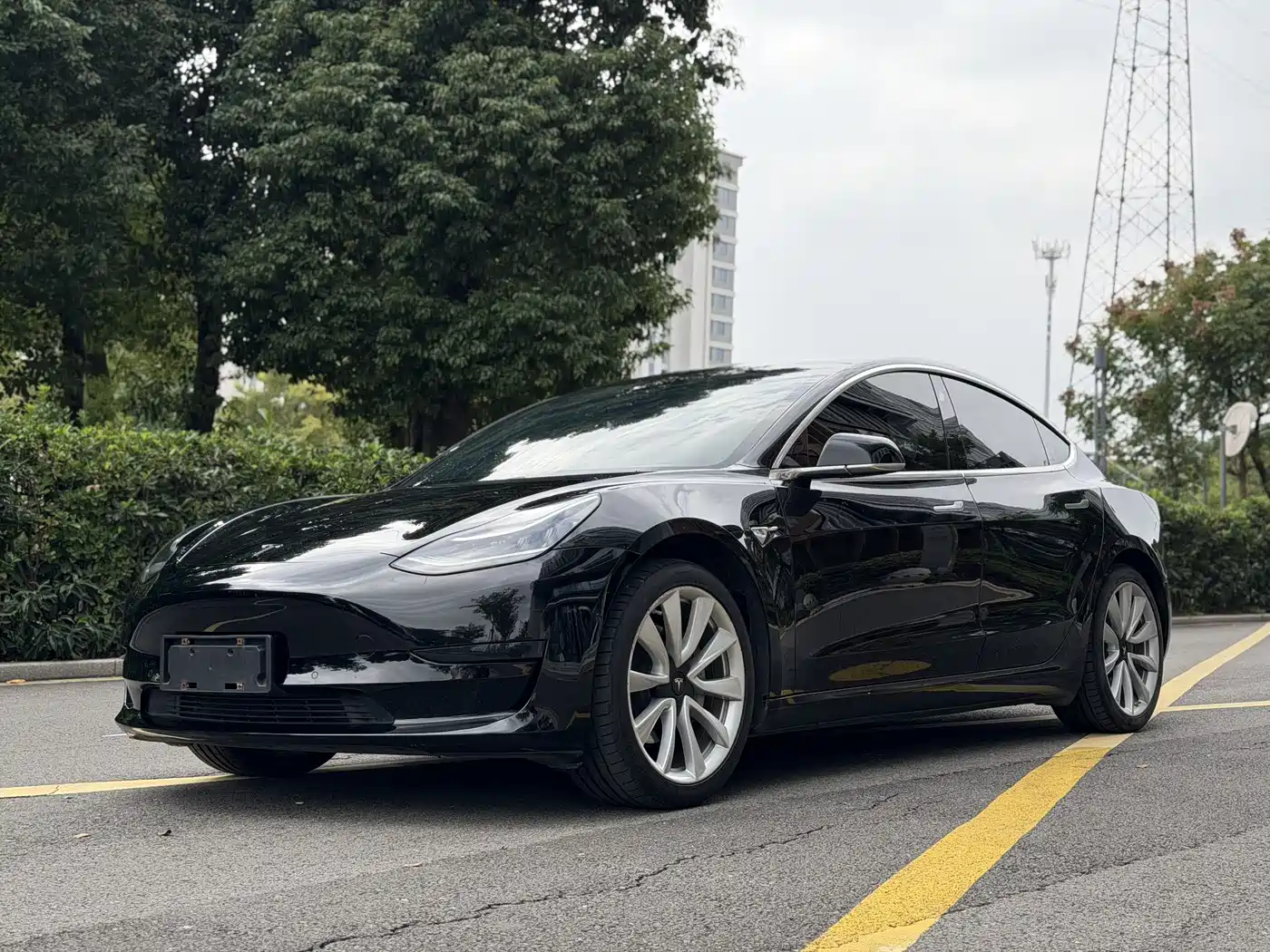Tesla Model 3 2020 Standard Range Rear-Wheel Drive Upgrade