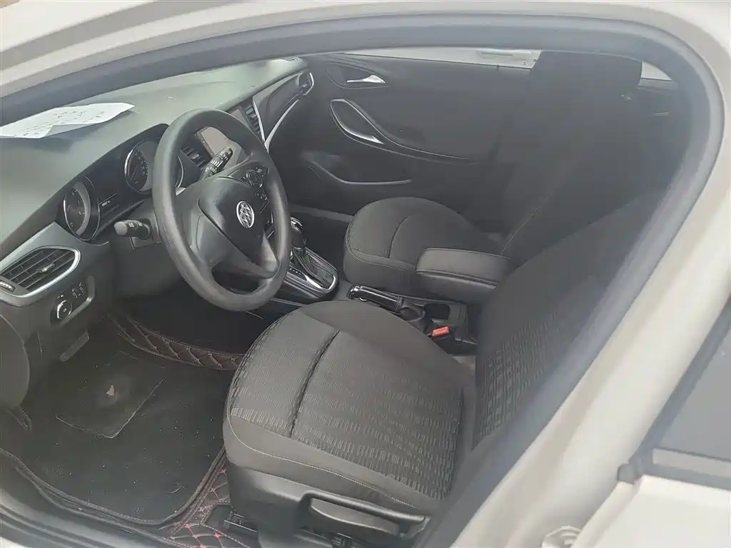 Buick Verano 2018 Hatchback 15S Automatic Progressive фото 15