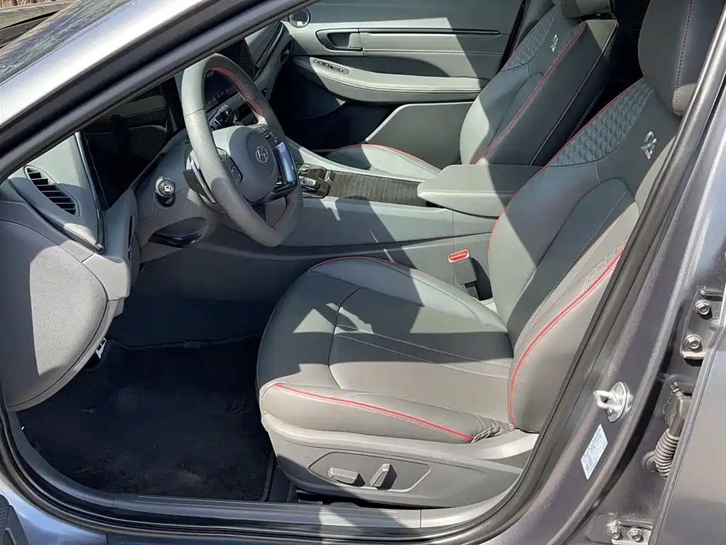 Hyundai Sonata 2022 380TGDi Automatic 20th Anniversary Edition фото 9